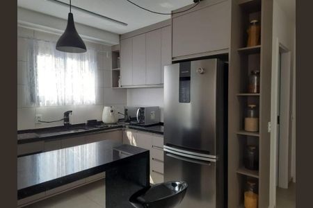 Apartamento à venda com 63m², 2 quartos e 1 vaga