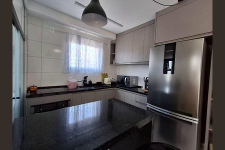 Apartamento à venda com 63m², 2 quartos e 1 vaga