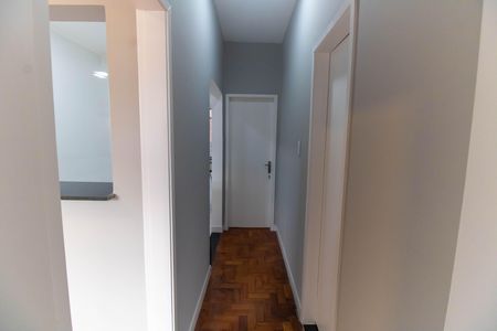 Apartamento à venda com 80m², 2 quartos e sem vagaCorredor 