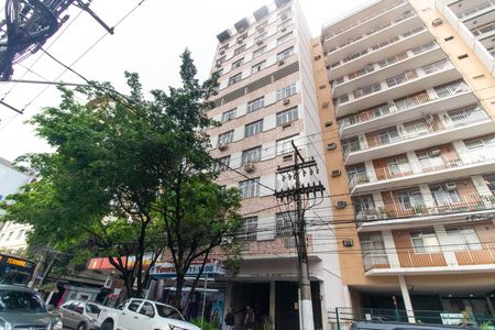 Apartamento à venda com 80m², 2 quartos e sem vagaFachada