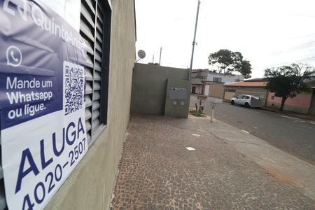 Casa para alugar com 45m², 1 quarto e sem vagaPlaquinha