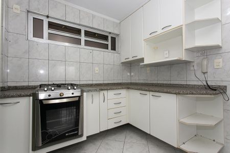 Apartamento à venda com 70m², 2 quartos e sem vaga Apartamento à venda com 70m², 2 quartos e sem vagaCozinha