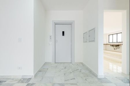 Apartamento à venda com 240m², 3 quartos e 4 vagas