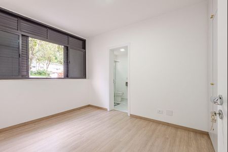 Apartamento à venda com 240m², 3 quartos e 4 vagas
