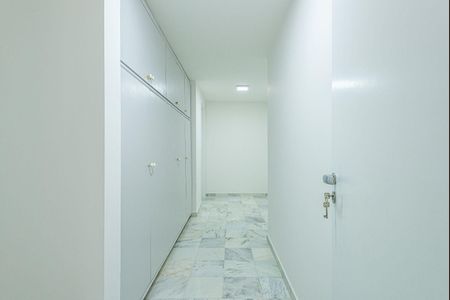 Apartamento à venda com 240m², 3 quartos e 4 vagas