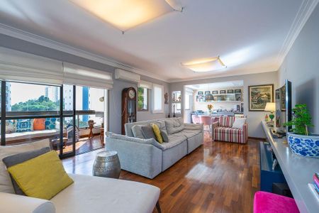 Apartamento à venda com 165m², 3 quartos e 3 vagas