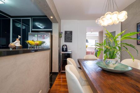 Apartamento à venda com 165m², 3 quartos e 3 vagas