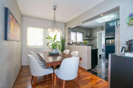 Apartamento à venda com 165m², 3 quartos e 3 vagas
