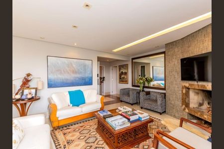Apartamento à venda com 167m², 4 quartos e 4 vagas