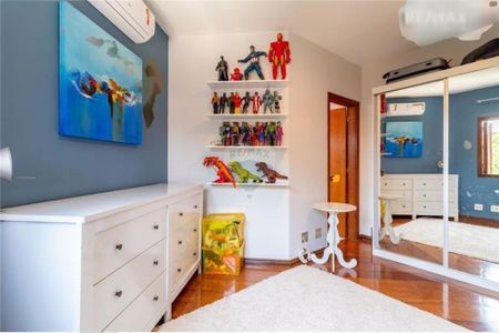 Casa à venda com 452m², 4 quartos e 7 vagas