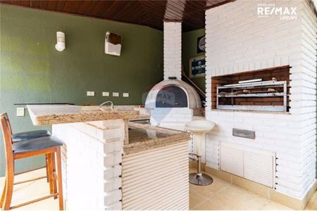 Casa à venda com 452m², 4 quartos e 7 vagas