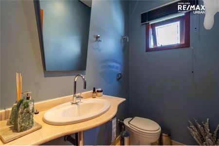 Casa à venda com 452m², 4 quartos e 7 vagas