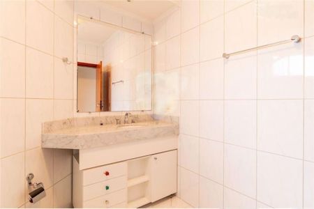 Casa à venda com 452m², 4 quartos e 7 vagas