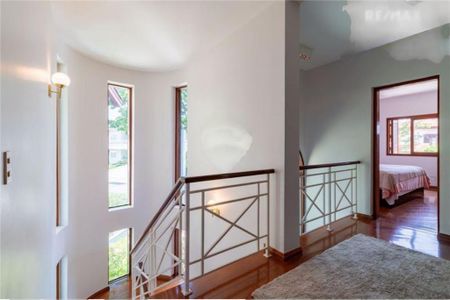 Casa à venda com 452m², 4 quartos e 7 vagas