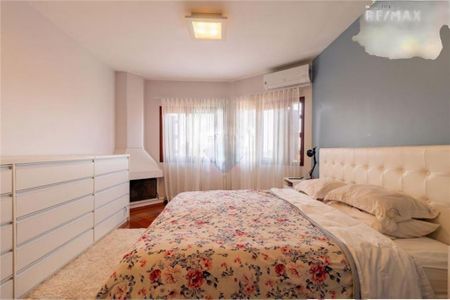 Casa à venda com 452m², 4 quartos e 7 vagas