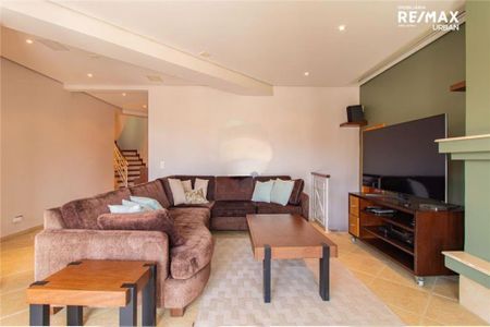 Casa à venda com 452m², 4 quartos e 7 vagas