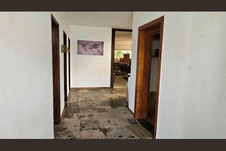Casa à venda com 450m², 4 quartos e 4 vagas