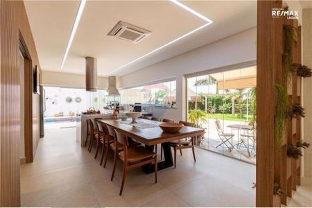 Casa à venda com 4 quartos, 546m² em Morada das Flores (Aldeia da Serra), Barueri