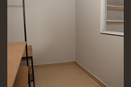 Casa à venda com 120m², 2 quartos e 2 vagasEscritório