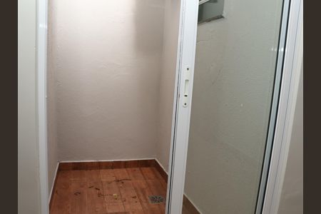 Casa à venda com 120m², 2 quartos e 2 vagasSuite