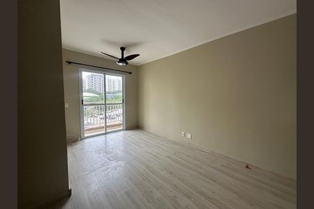 Apartamento para alugar com 67m², 3 quartos e 2 vagas Apartamento para alugar com 67m², 3 quartos e 2 vagasSala