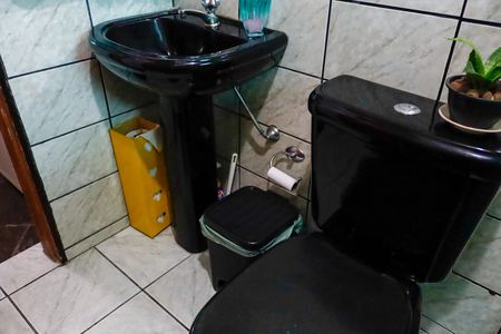 Casa à venda com 170m², 6 quartos e 1 vaga Casa à venda com 170m², 6 quartos e 1 vagaBanheiro 4