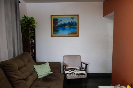 Casa à venda com 170m², 6 quartos e 1 vaga Casa à venda com 170m², 6 quartos e 1 vagaSala 2
