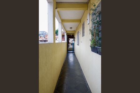 Casa à venda com 170m², 6 quartos e 1 vaga Casa à venda com 170m², 6 quartos e 1 vagaCorredor