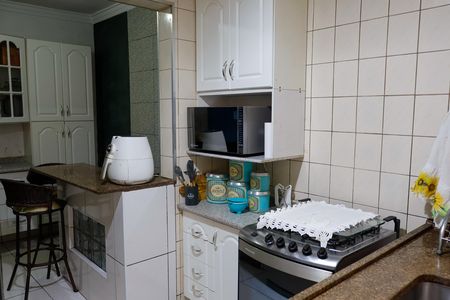 Casa à venda com 170m², 6 quartos e 1 vaga Casa à venda com 170m², 6 quartos e 1 vagaCozinha