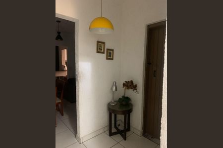Sala de casa à venda com 5 quartos, 170m² em Jardim Roberto, Osasco