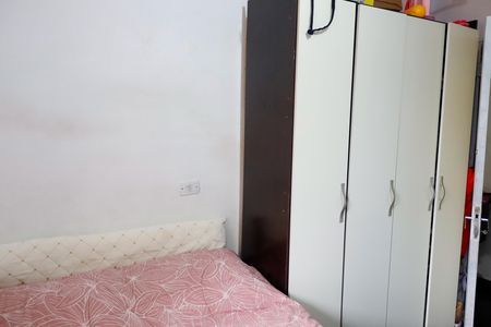 Casa à venda com 170m², 6 quartos e 1 vaga Casa à venda com 170m², 6 quartos e 1 vagaQuarto 4