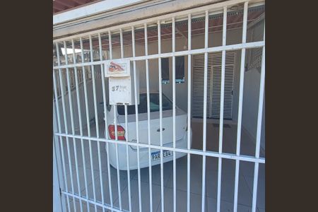 Casa à venda com 120m², 4 quartos e 2 vagasGaragem