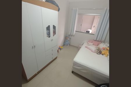 Quarto de casa à venda com 4 quartos, 120m² em Conjunto C5, Brasília