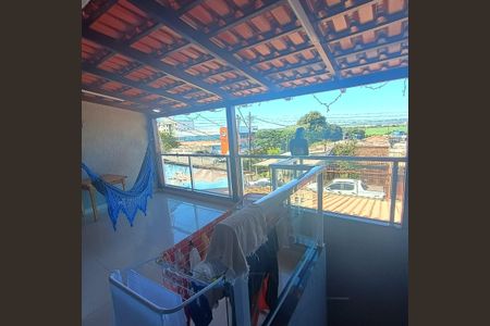 Casa à venda com 120m², 4 quartos e 2 vagasVaranda