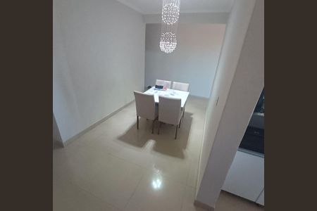 Sala de Jantar de casa à venda com 4 quartos, 120m² em Conjunto C5, Brasília