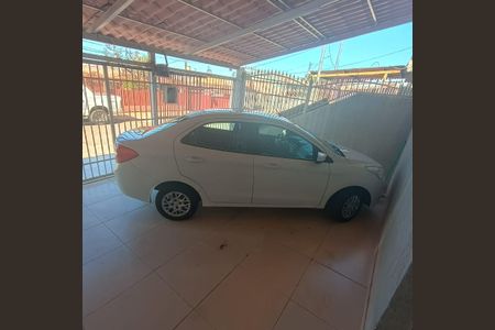 Casa à venda com 120m², 4 quartos e 2 vagasGaragem