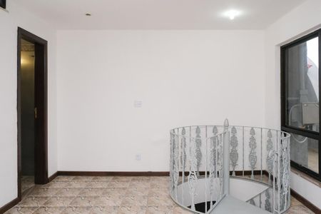 Apartamento para alugar com 223m², 3 quartos e 2 vagas Apartamento para alugar com 223m², 3 quartos e 2 vagasTerraço