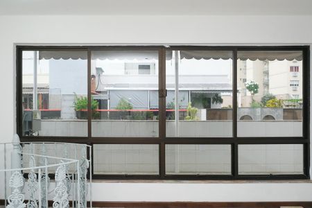 Apartamento para alugar com 223m², 3 quartos e 2 vagas Apartamento para alugar com 223m², 3 quartos e 2 vagasTerraço