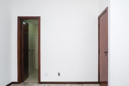 Apartamento para alugar com 223m², 3 quartos e 2 vagas Apartamento para alugar com 223m², 3 quartos e 2 vagasQuarto Suíte