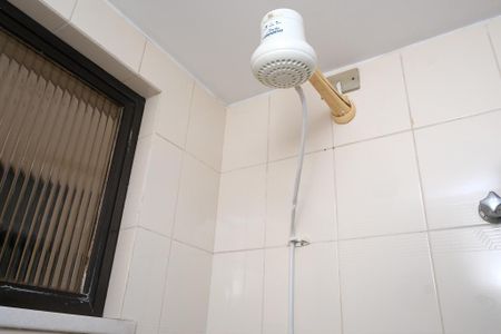 Apartamento para alugar com 223m², 3 quartos e 2 vagas Apartamento para alugar com 223m², 3 quartos e 2 vagasBanheiro Suite