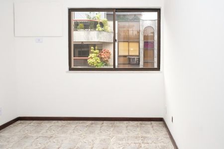 Quarto de apartamento para alugar com 3 quartos, 223m² em Centro, Nova Iguaçu