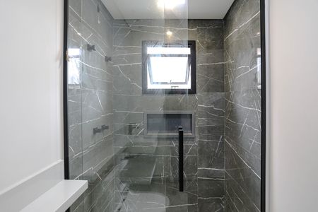 Casa de condomínio para alugar com 345m², 3 quartos e 4 vagas Casa de condomínio para alugar com 345m², 3 quartos e 4 vagasBanheiro - Quarto 1 - Suíte