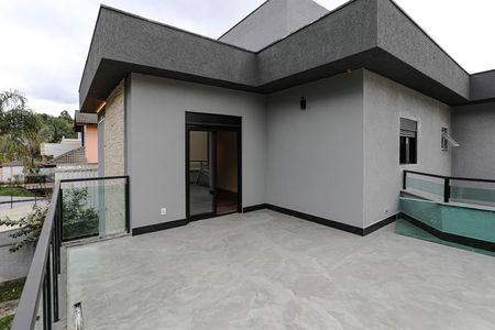 Casa de condomínio para alugar com 345m², 3 quartos e 4 vagas Casa de condomínio para alugar com 345m², 3 quartos e 4 vagasVaranda