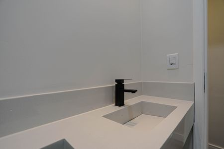 Casa de condomínio para alugar com 345m², 3 quartos e 4 vagas Casa de condomínio para alugar com 345m², 3 quartos e 4 vagasBanheiro - Quarto 3 - Suíte