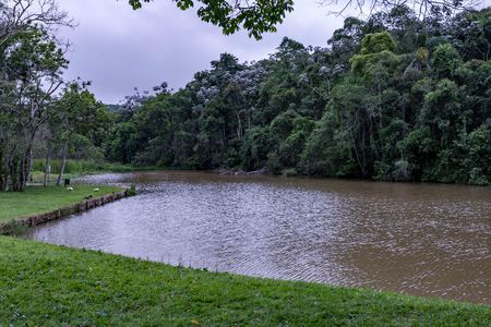 Casa de condomínio para alugar com 345m², 3 quartos e 4 vagas Casa de condomínio para alugar com 345m², 3 quartos e 4 vagasÁrea Comum