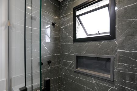 Casa de condomínio para alugar com 345m², 3 quartos e 4 vagas Casa de condomínio para alugar com 345m², 3 quartos e 4 vagasBanheiro - Quarto 1 - Suíte