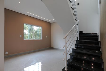Casa de condomínio para alugar com 345m², 3 quartos e 4 vagas Casa de condomínio para alugar com 345m², 3 quartos e 4 vagasSala de Jantar