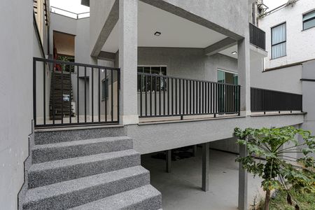 Casa de condomínio para alugar com 345m², 3 quartos e 4 vagas Casa de condomínio para alugar com 345m², 3 quartos e 4 vagasQuintal