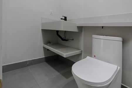 Casa de condomínio para alugar com 345m², 3 quartos e 4 vagas Casa de condomínio para alugar com 345m², 3 quartos e 4 vagasBanheiro - Quarto 1 - Suíte