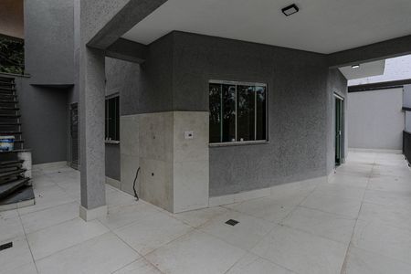 Casa de condomínio para alugar com 345m², 3 quartos e 4 vagas Casa de condomínio para alugar com 345m², 3 quartos e 4 vagasQuintal